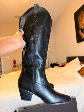 Aukis Western Cowboy Boots Size 9.5 Black Knee High Side Zip Embroidered